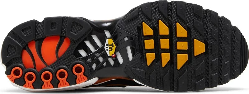 Nike Air Max Plus TN - Safety Orange - Hectic Kixs