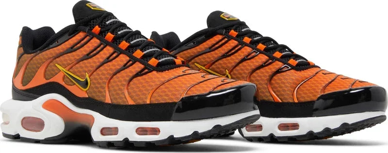 Nike Air Max Plus TN - Safety Orange - Hectic Kixs