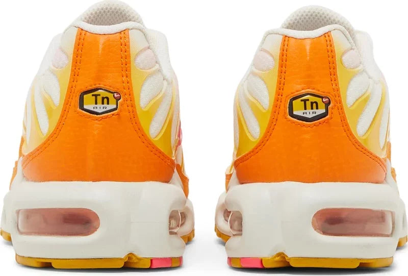 Nike Air Max Plus TN - Solar Flare (W) - Hectic Kixs