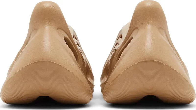 Yeezy Foam Runner - Clay Taupe - Hectic Kixs