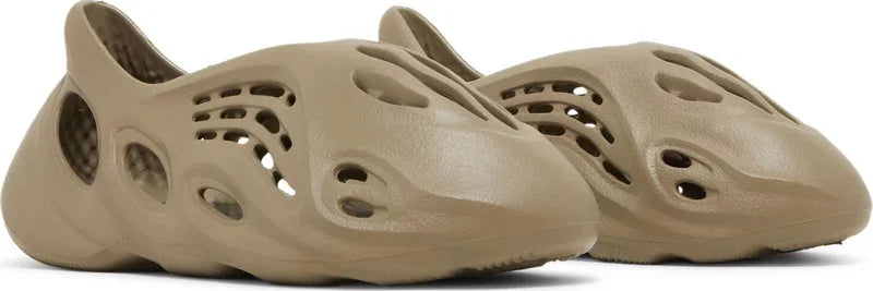 Yeezy Foam Runner - Stone Taupe - Hectic Kixs