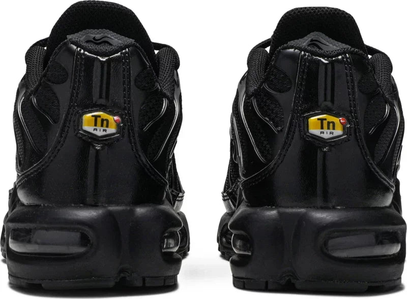 Nike Air Max Plus TN - Triple Black - Hectic Kixs