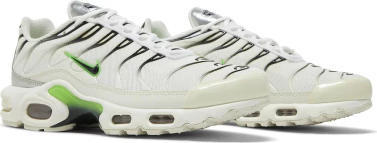 Nike Air Max Plus TN - White Green Strike (W) - Hectic Kixs