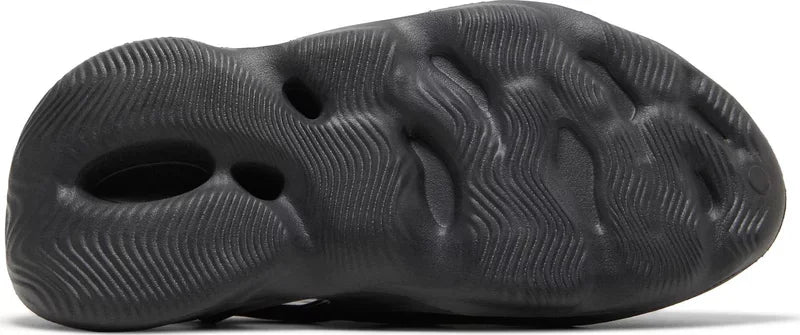 Yeezy Foam Runner - Onyx - Hectic Kixs