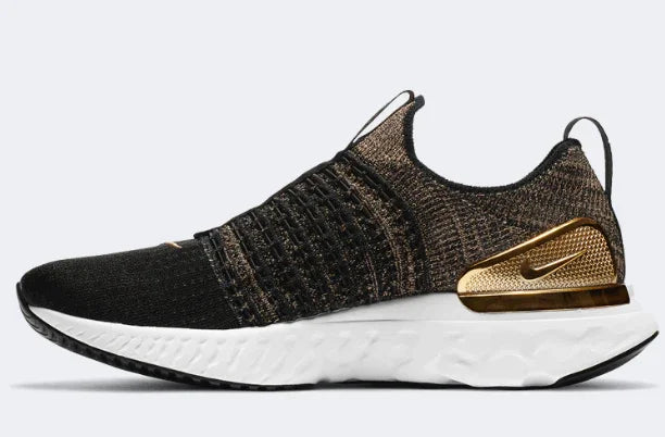 Nike React Phantom Run Flyknit 2 PRM - Black Metallic Gold (W) - Hectic Kixs