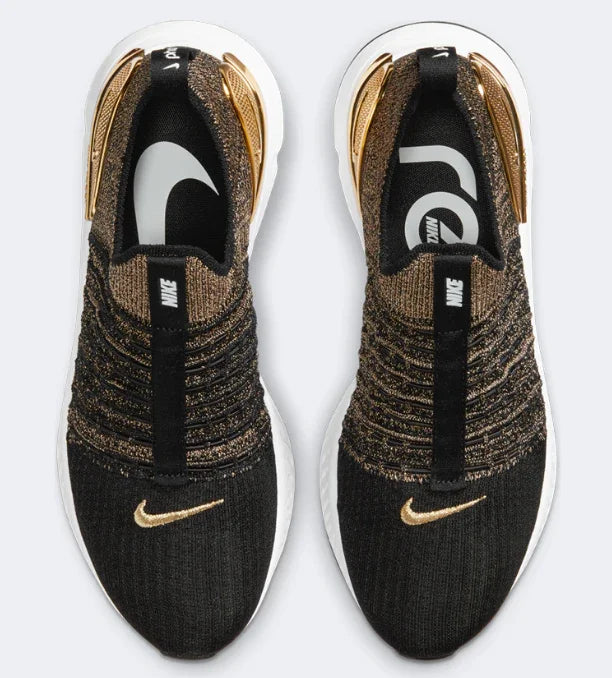Nike React Phantom Run Flyknit 2 PRM - Black Metallic Gold (W) - Hectic Kixs