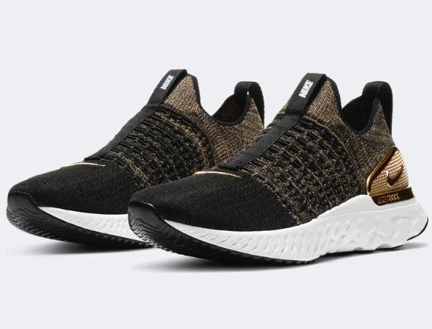 Nike React Phantom Run Flyknit 2 PRM - Black Metallic Gold (W) - Hectic Kixs