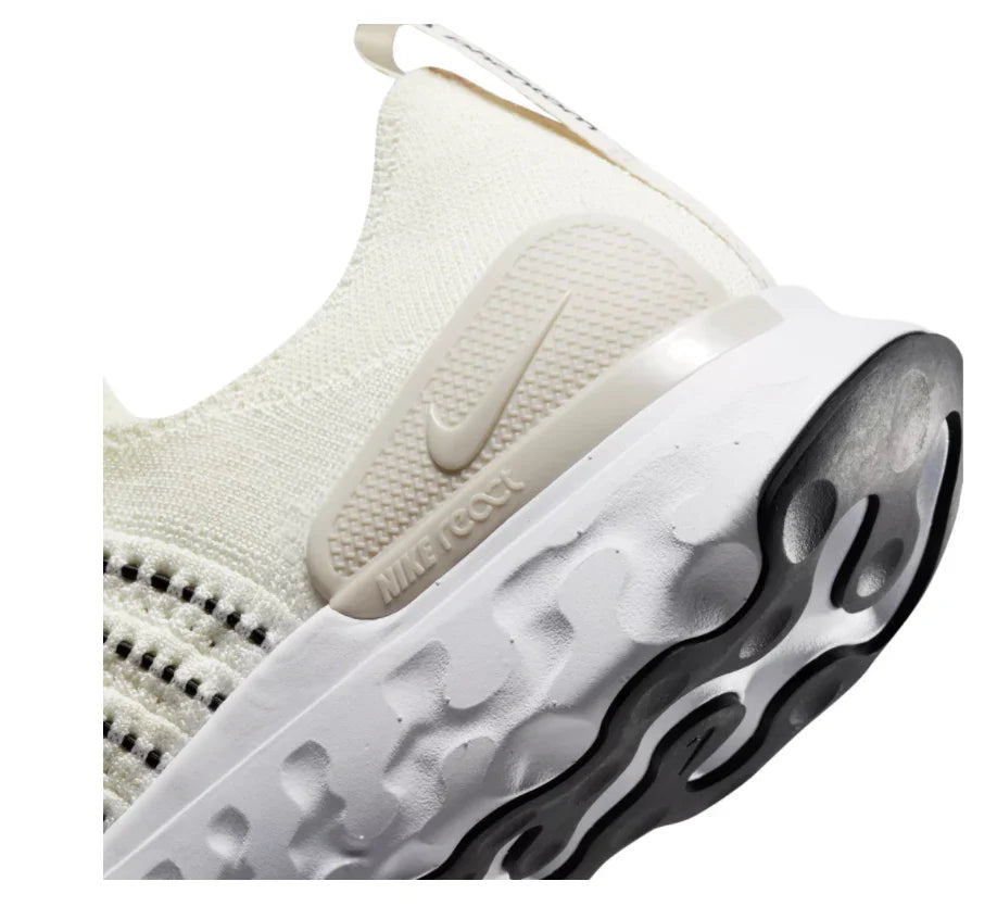 Nike React Phantom Run Flyknit 2 - Sail Bone - Hectic Kixs