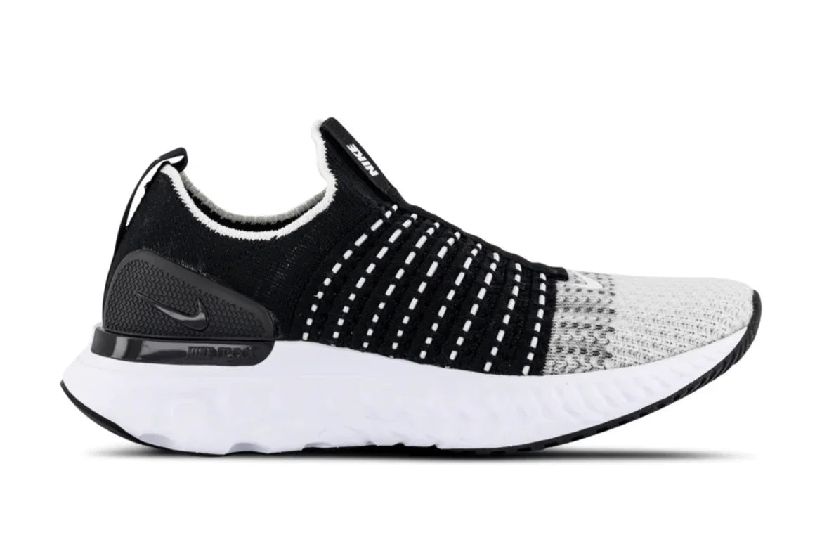 Nike React Phantom Run Flyknit 2 - Black/White (W) - Hectic Kixs