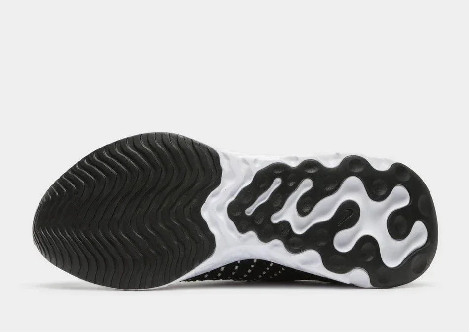 Nike React Phantom Run Flyknit 2 - Black/White (W) - Hectic Kixs