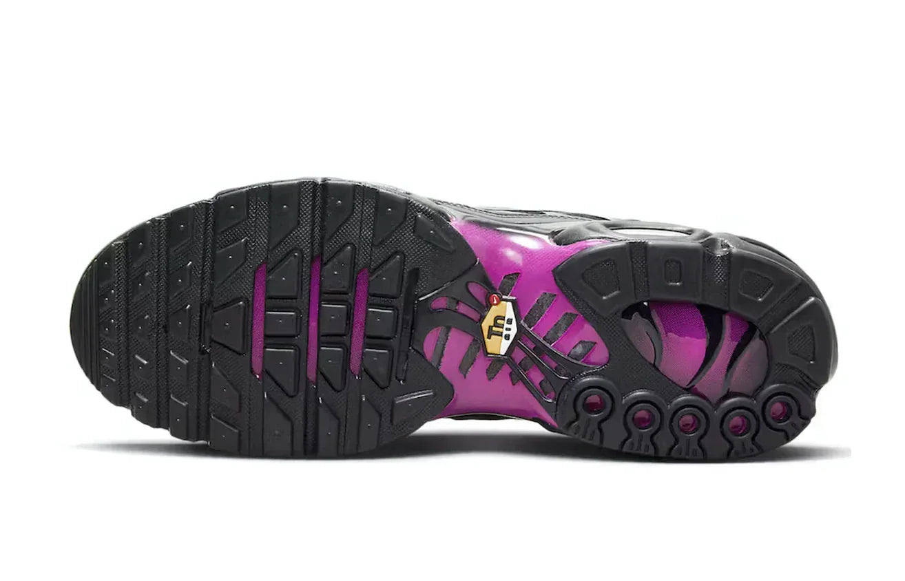 Nike Air Max Plus TN - Pink Deadpool - Hectic Kixs