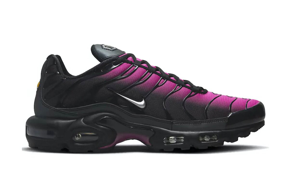Nike Air Max Plus TN - Pink Deadpool colorway sneaker side view