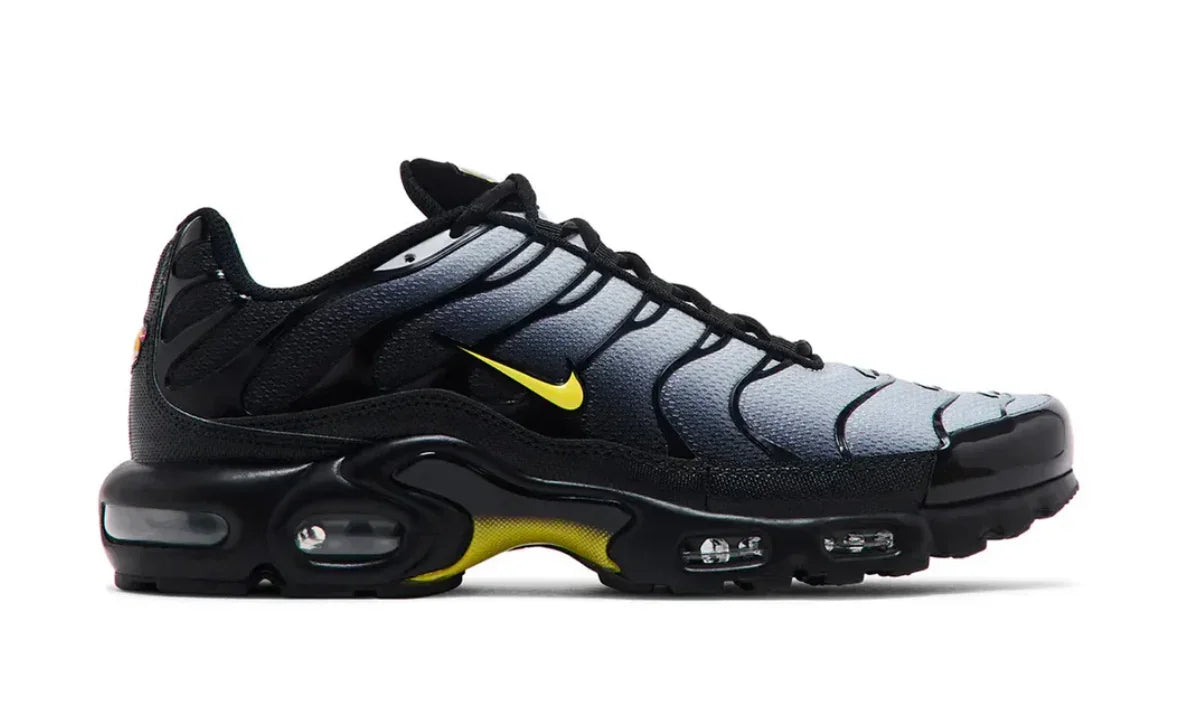 Nike Air Max Plus TN - Black Opti Yellow - Hectic Kixs