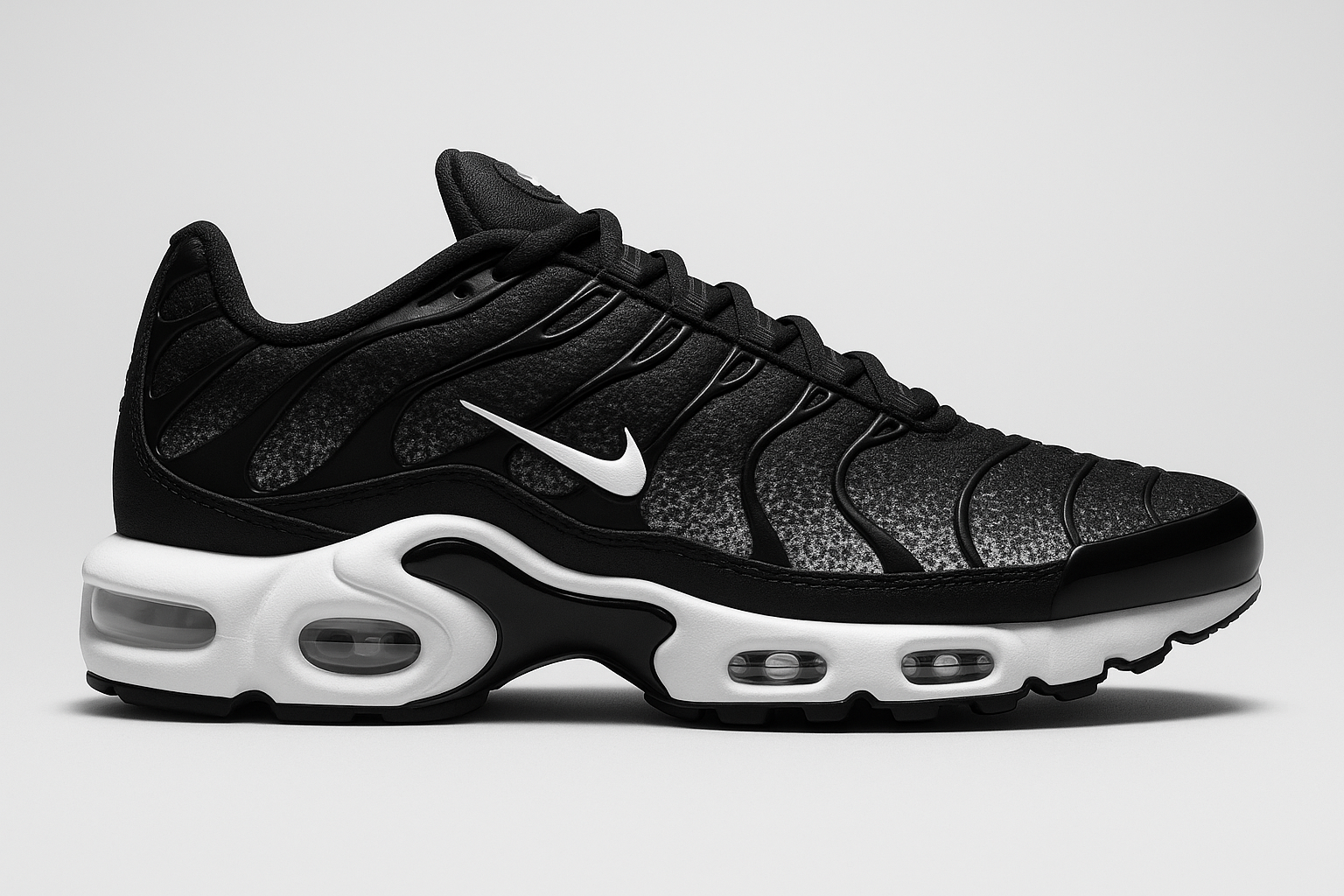 Nike Air Max Plus TN - Oreo (W)
